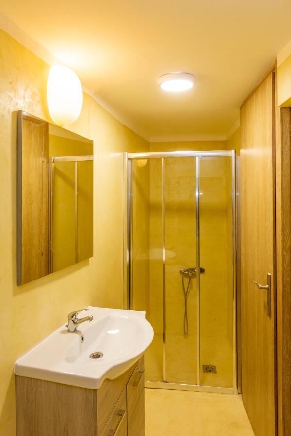 Psirri Lofts Apartment เอเธนส์ ภายนอก รูปภาพ